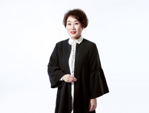 袁爱玲