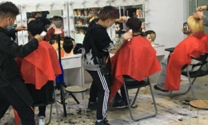 哈尔滨美容美发学校为您讲解主要的剪发道具及选择方法